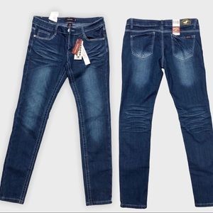 🆕 NWT Designer Kenneth Lopez skinny jeans